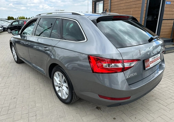 Skoda Superb cena 129000 przebieg: 19000, rok produkcji 2023 z Krzywiń małe 781
